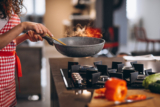 Induction Cooktop vs Gas Cooktop: Which is Better in 2025
